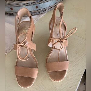 Vince Camuto Espadrille Sandal’s Women’s Size 7  Tan Natural Leather